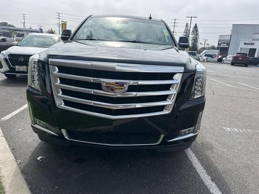 2017 Cadillac Escalade Premium Luxury