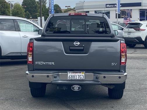 2021 Nissan Frontier SV