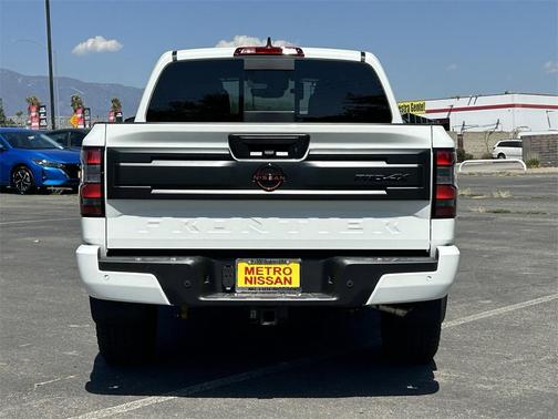 2025 Nissan Frontier PRO-4X