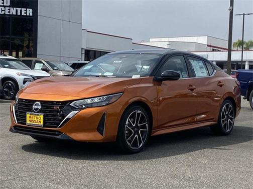 2025 Nissan Sentra SR