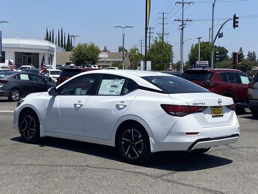 2025 Nissan Sentra SV