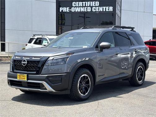2025 Nissan Pathfinder Rock Creek 4WD