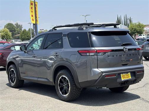 2025 Nissan Pathfinder Rock Creek 4WD