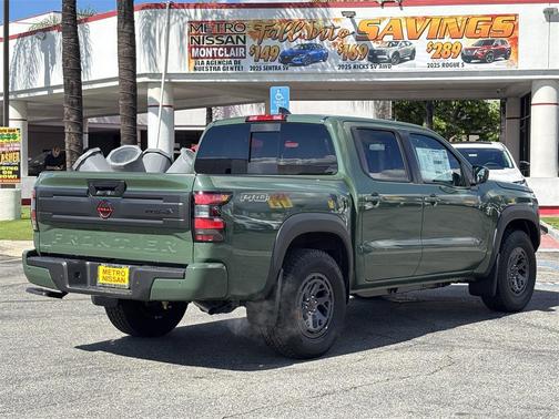 2025 Nissan Frontier PRO-4X