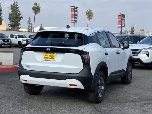 2026 Nissan Kicks S