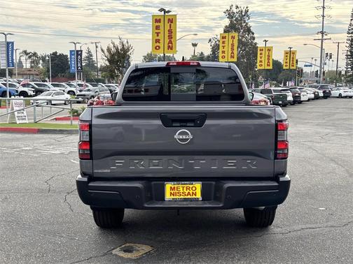2026 Nissan Frontier S