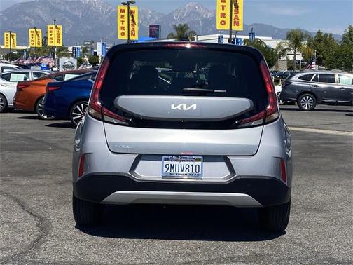 2024 Kia Soul LX