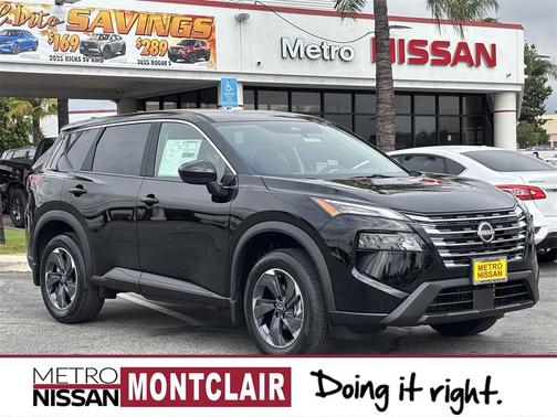 2026 Nissan Rogue SV