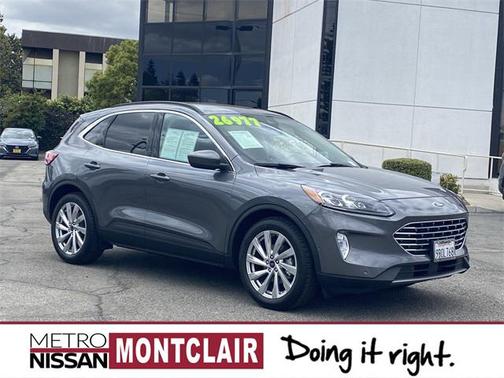 2022 Ford Escape Titanium