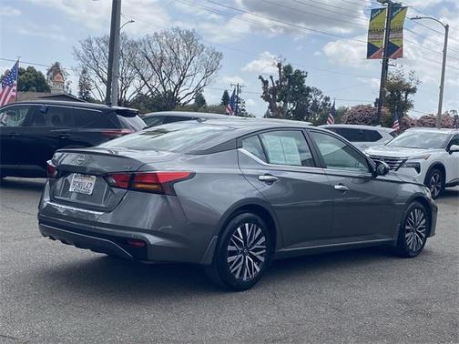 2023 Nissan Altima 2.5 SV