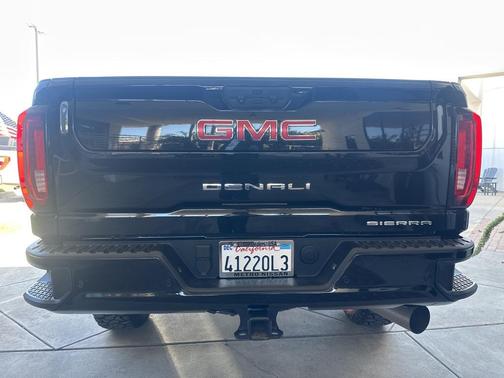 2022 GMC Sierra 2500 Denali