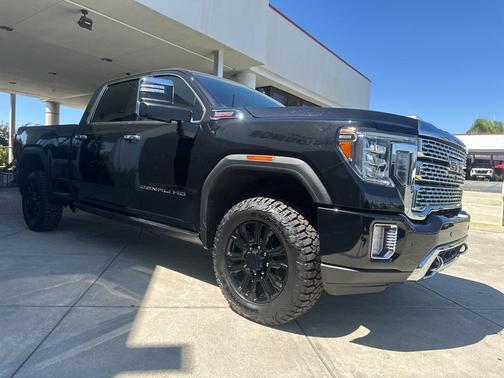 2022 GMC Sierra 2500 Denali