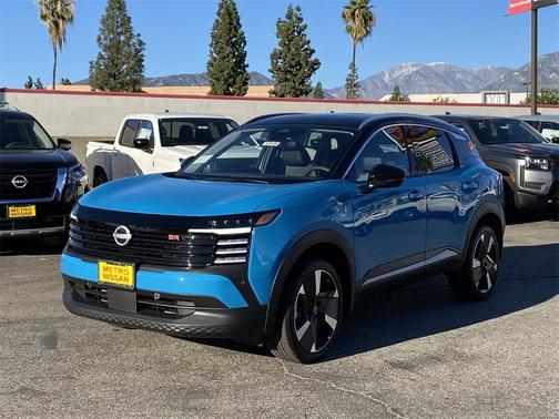 2026 Nissan Kicks SR