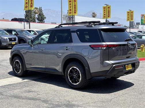 2025 Nissan Pathfinder Rock Creek 4WD