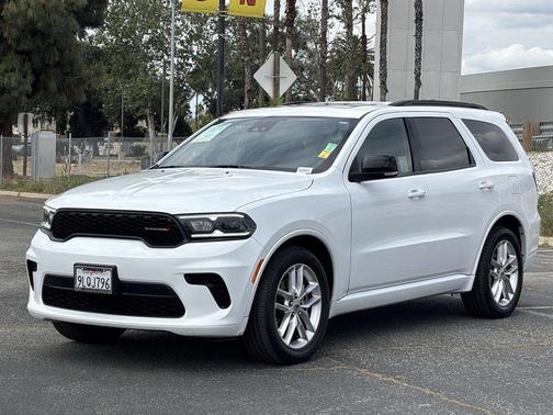 White Knuckle Clearcoat 2024 Dodge Durango GT Plus