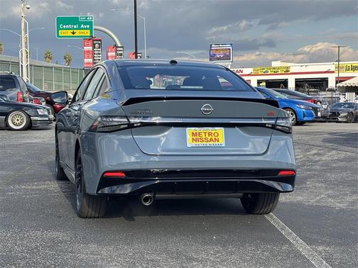 2026 Nissan Sentra SR