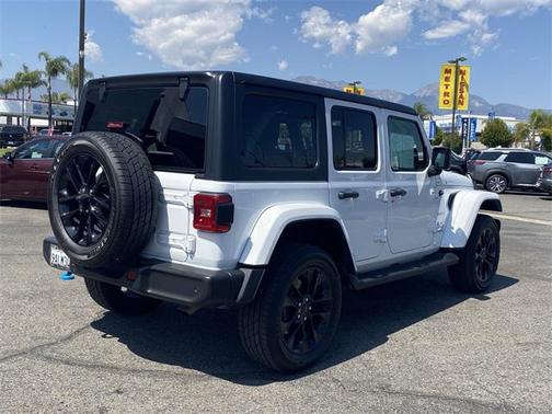 2022 Jeep Wrangler Unlimited 4xe Sahara