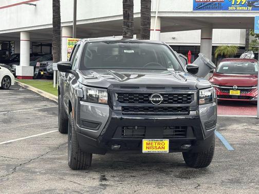 2026 Nissan Frontier SV