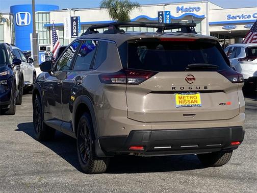 2026 Nissan Rogue Rock Creek