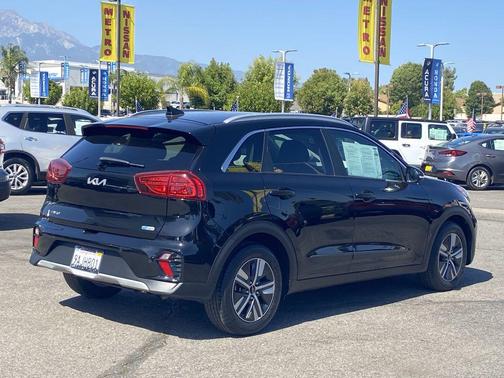 2022 Kia Niro EX Premium