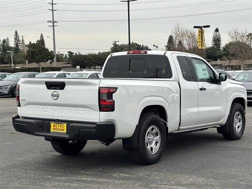 2026 Nissan Frontier S