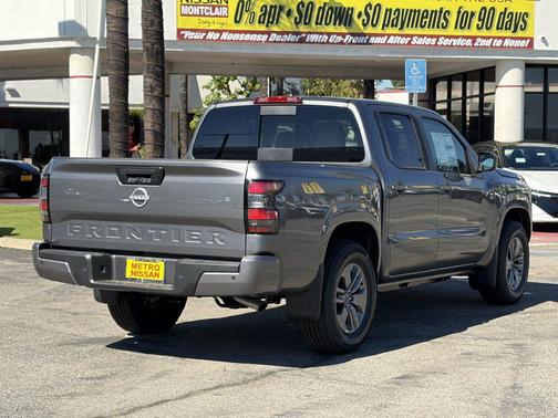 Gun Met 2027 Nissan Frontier SV
