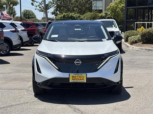 2025 Nissan ARIYA EVOLVE+
