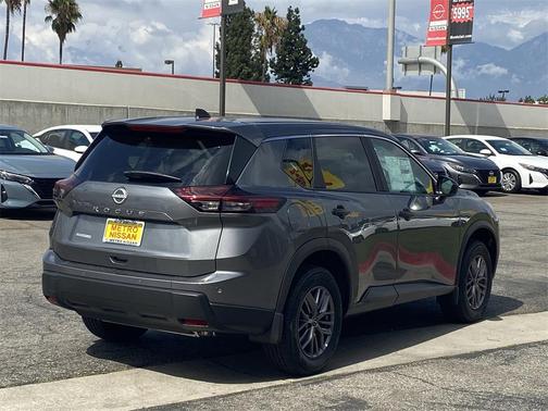 2026 Nissan Rogue S