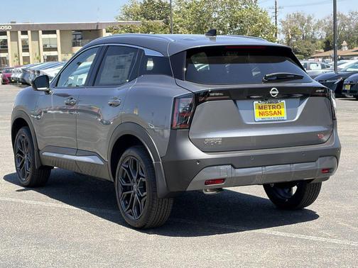 Gun Metallic 2026 Nissan Kicks SR