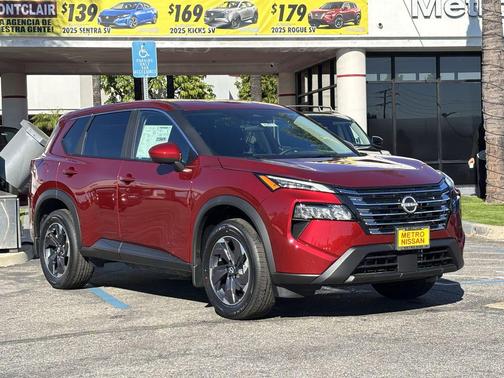 2026 Nissan Rogue SV