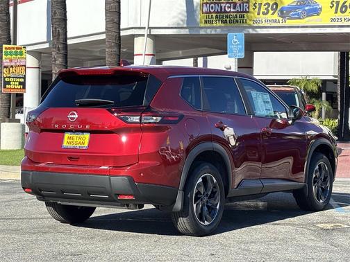 2026 Nissan Rogue SV