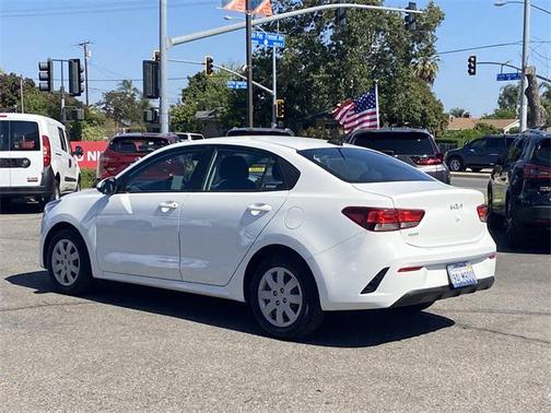 2022 Kia Rio LX