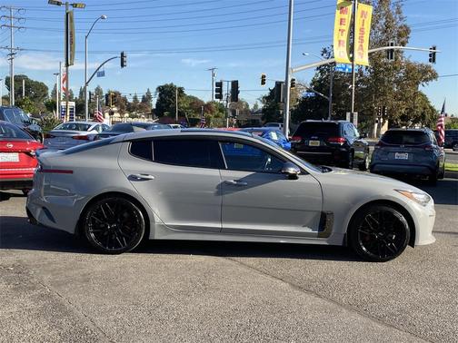 2020 Kia Stinger GT1