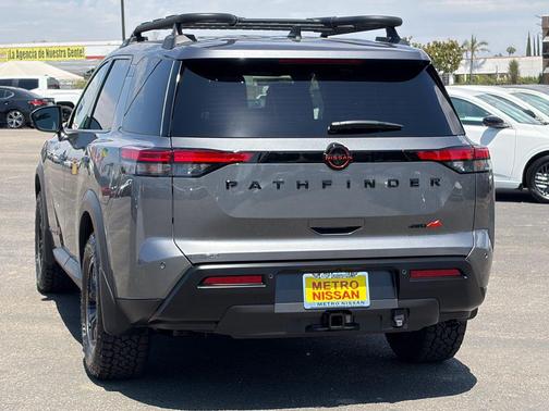 Gun Met 2026 Nissan Pathfinder Rock Creek