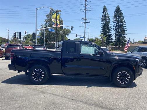 2024 Nissan Frontier S