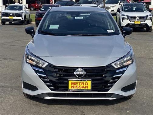 2025 Nissan Versa 1.6 S