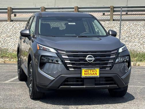 Gun Met 2026 Nissan Rogue SV