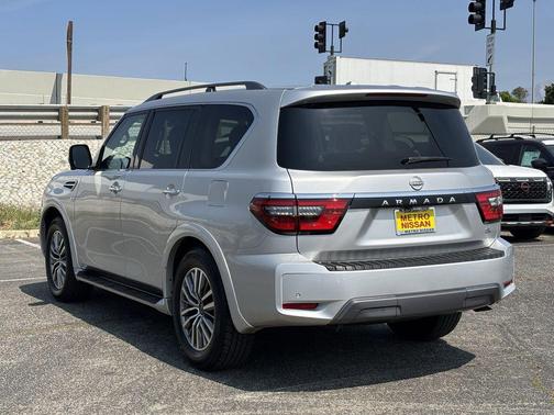 Brilliant Silver Metallic 2021 Nissan Armada SL 2WD