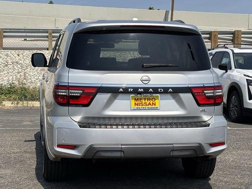 Brilliant Silver Metallic 2021 Nissan Armada SL 2WD