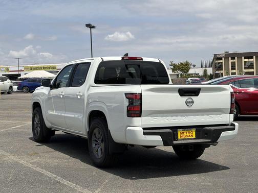 Glacier White 2026 Nissan Frontier SV