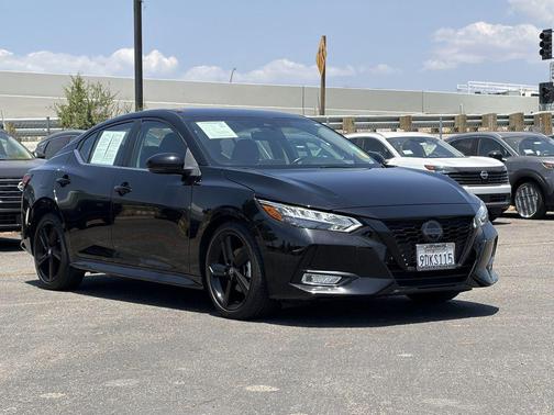 Super Black 2022 Nissan Sentra SR