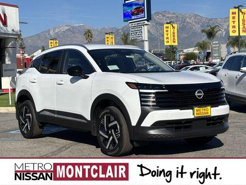 2026 Nissan Kicks SV