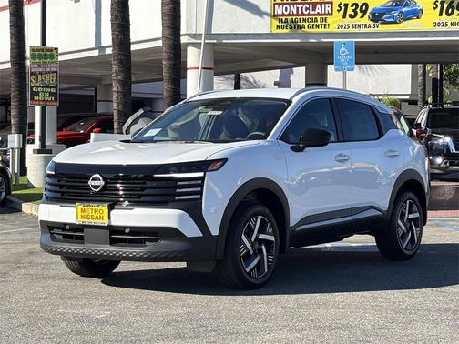 2026 Nissan Kicks SV