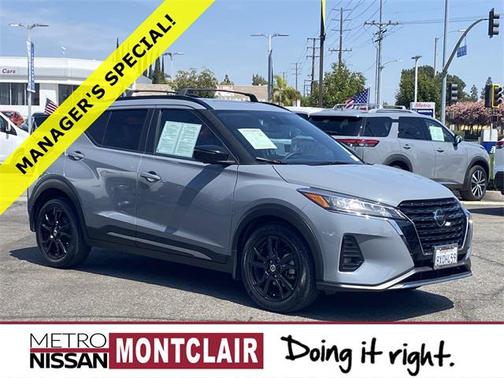 2021 Nissan Kicks SR