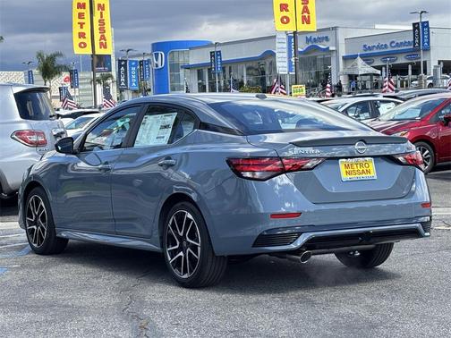 2025 Nissan Sentra SR