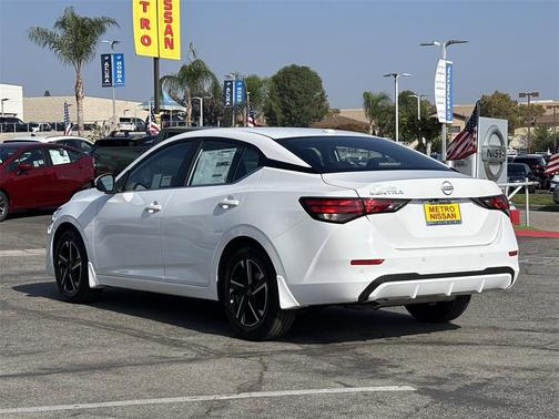2025 Nissan Sentra SV