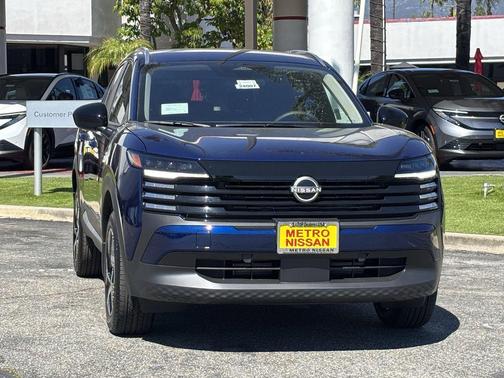 Deep Blue Pearl 2026 Nissan Kicks SV