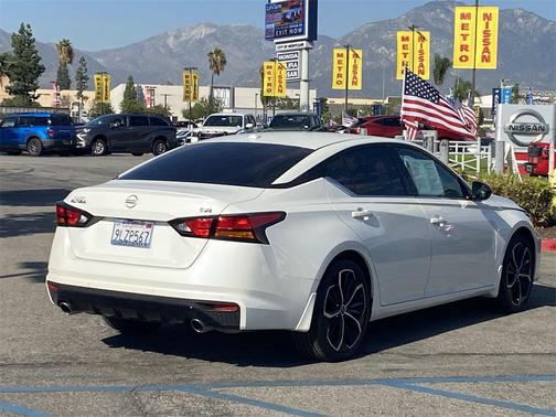 2024 Nissan Altima SR FWD