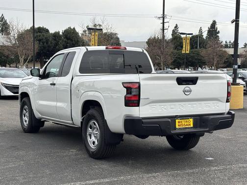 2026 Nissan Frontier S