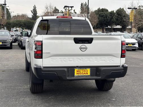 2026 Nissan Frontier S